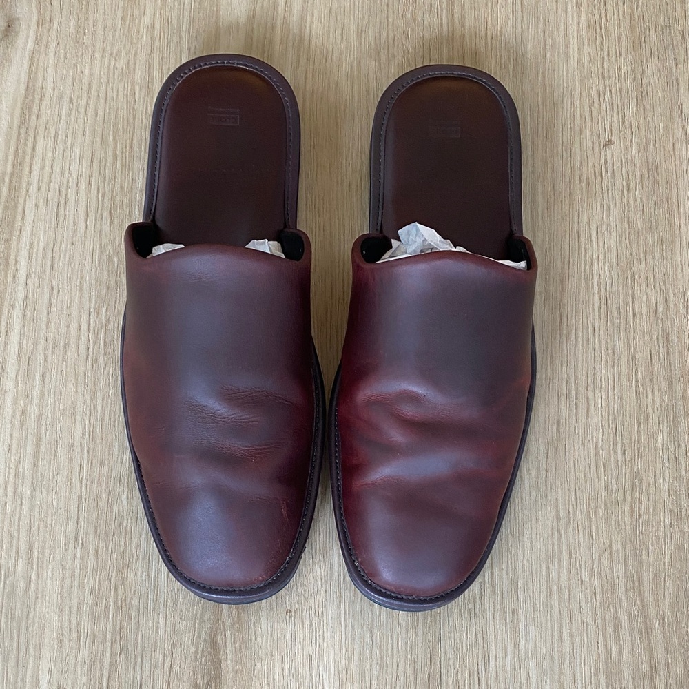 Globe Dark Brown Leather Slip-On Loafers